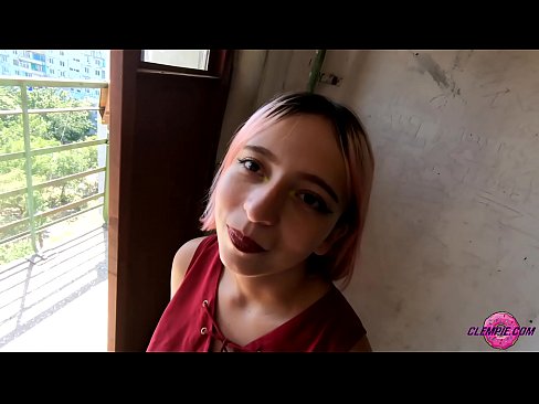 ❤️ 学生Sensual在内陆地区吸食陌生人--在他脸上射精 at us❌️❤